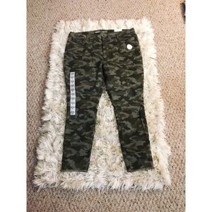 Old Navy Rockstar Jeggings